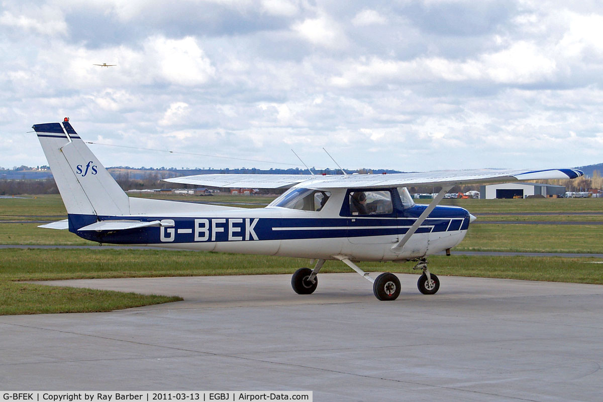 G-BFEK, 1977 Reims F152 C/N 1442, R/Cessna F.152 [1442] Staverton~G 13/03/2011