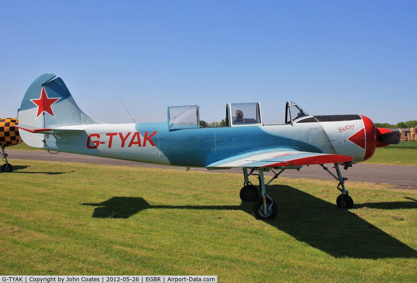 G-TYAK, 1989 Bacau Yak-52 C/N 899907, Resident