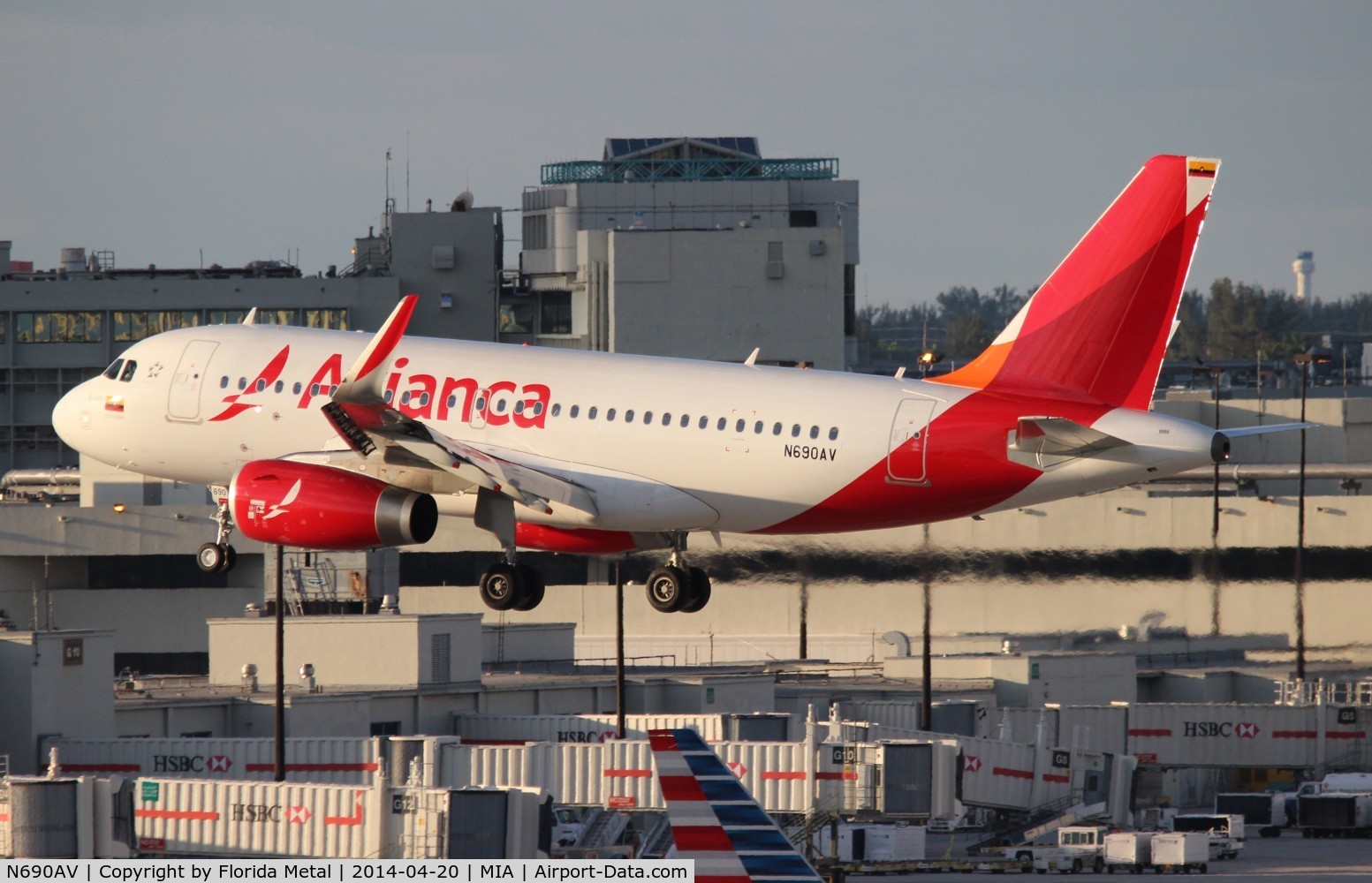 N690AV, 2014 Airbus A319-132 C/N 5944, Brand new Avianca A319 with 