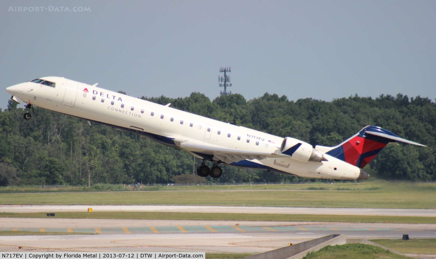 N717EV, 2003 Bombardier CRJ-701 (CL-600-2C10) Regional Jet C/N 10088, ASA CRJ-700
