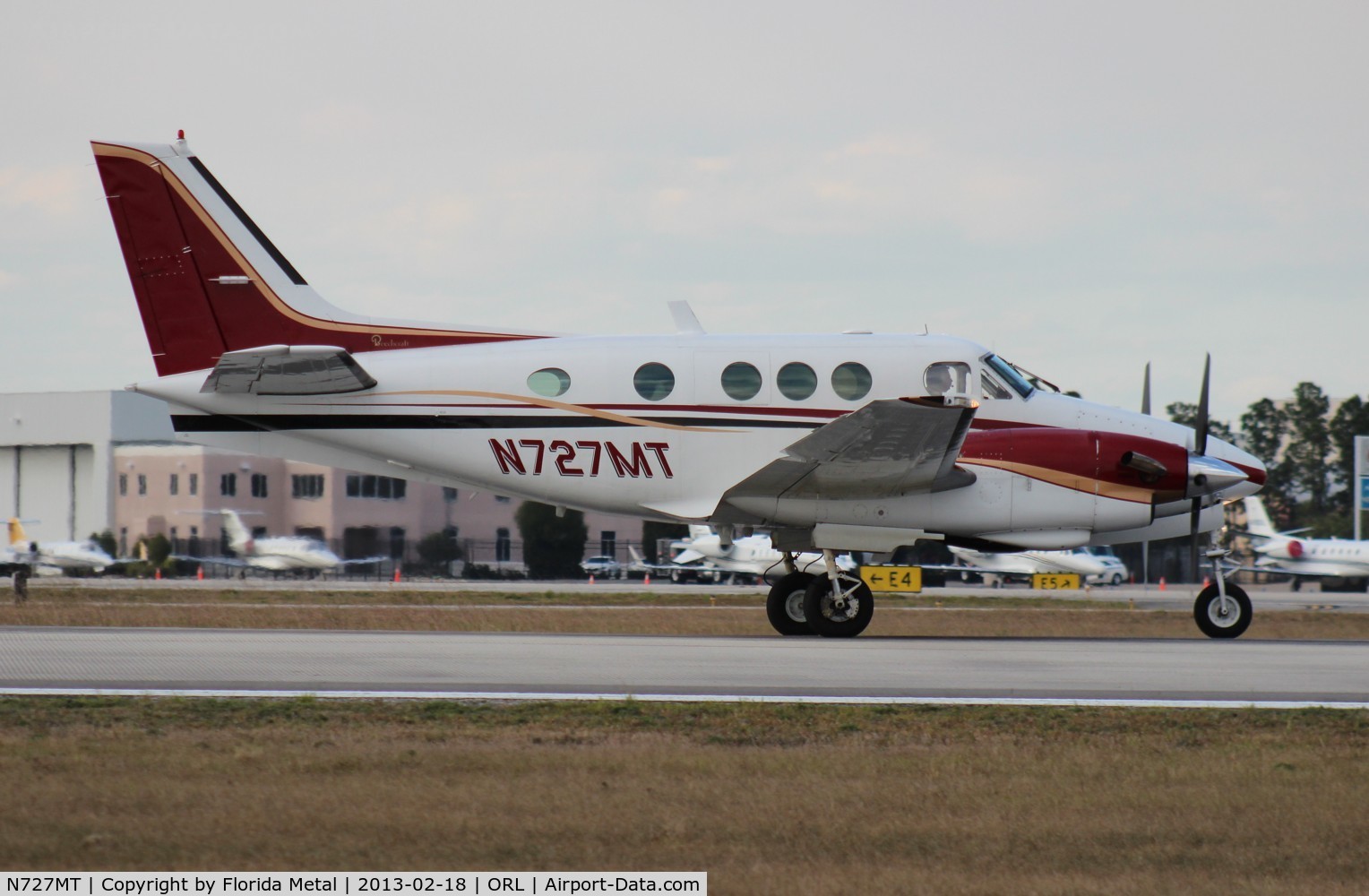 N727MT, 1978 Beech E-90 King Air C/N LW-271, Beech King Air E90