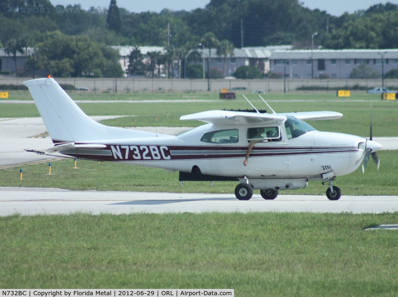 N732BC, 1976 Cessna 210L Centurion C/N 21061378, Cessna 210L