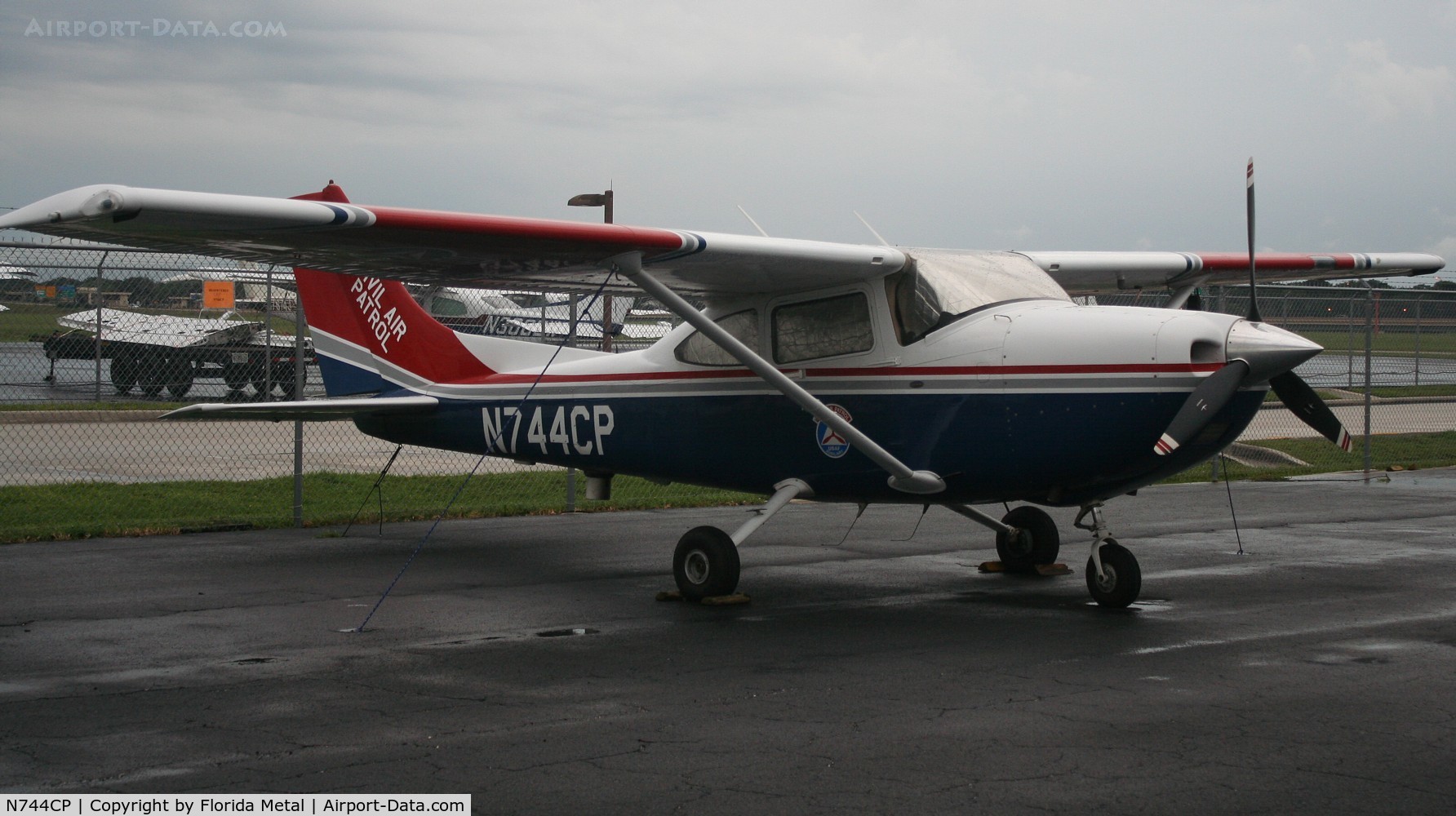 N744CP, 2006 Cessna 182T Skylane C/N 18281803, Cessna 182T