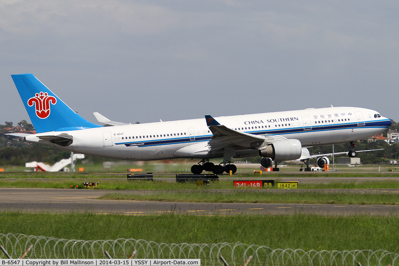 B-6547, 2012 Airbus A330-223 C/N 1309, away from 34L