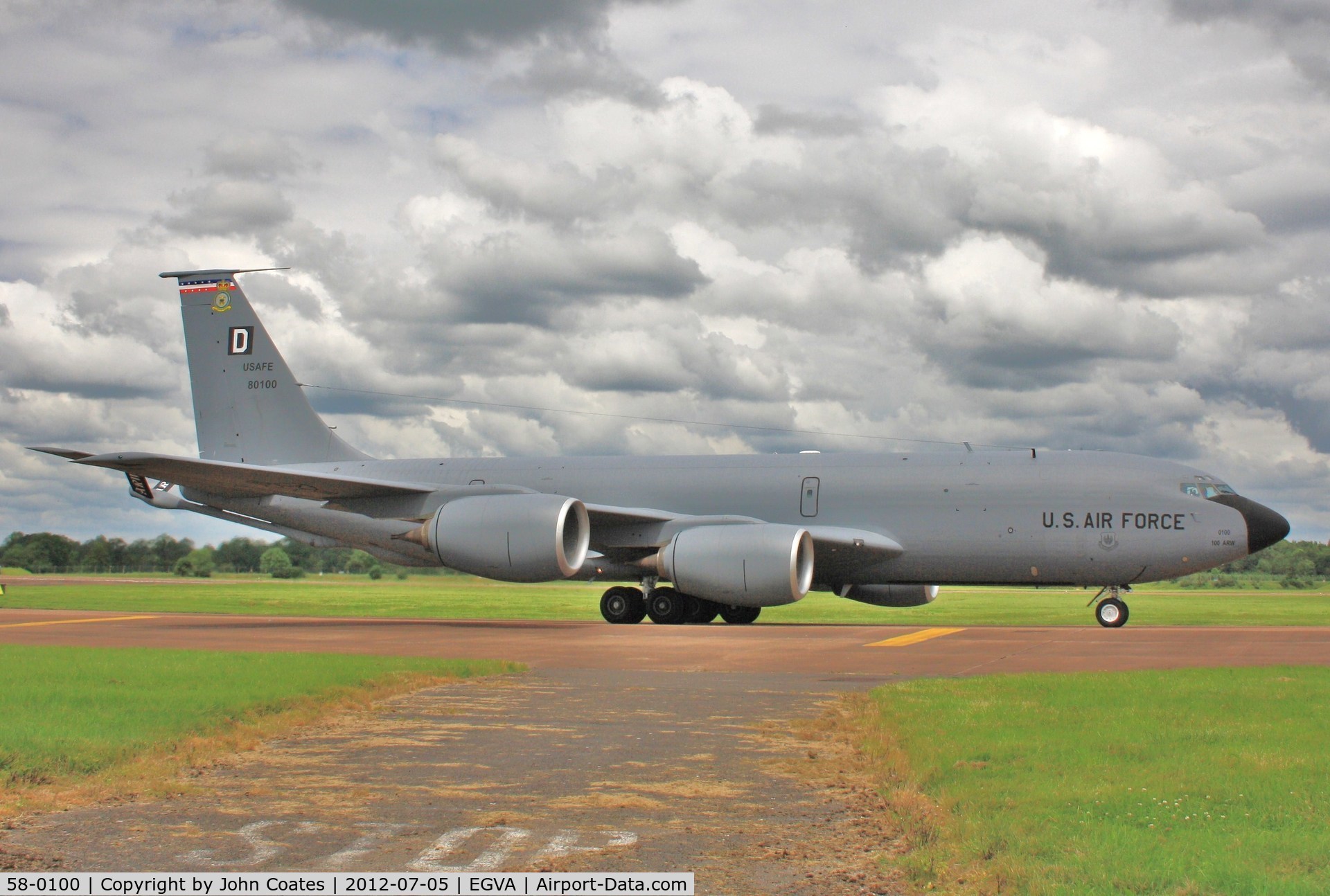 58-0100, 1958 Boeing KC-135R Stratotanker C/N 17845, Arriving RIAT 2012