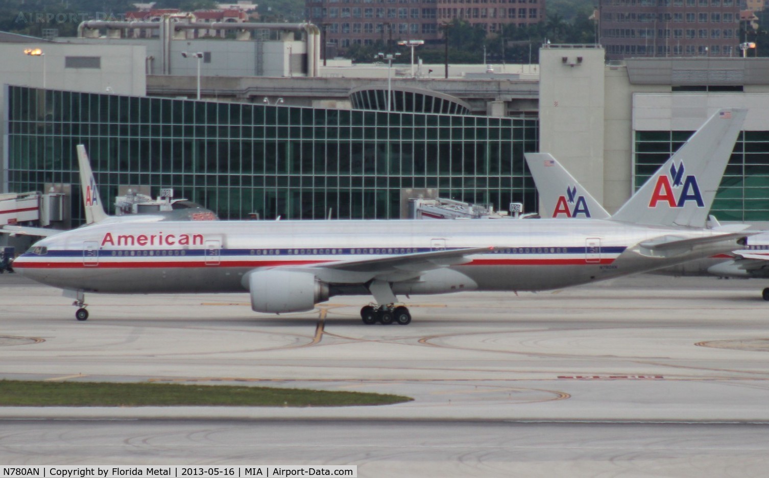 N780AN, 1999 Boeing 777-223 C/N 29956, American 777-200