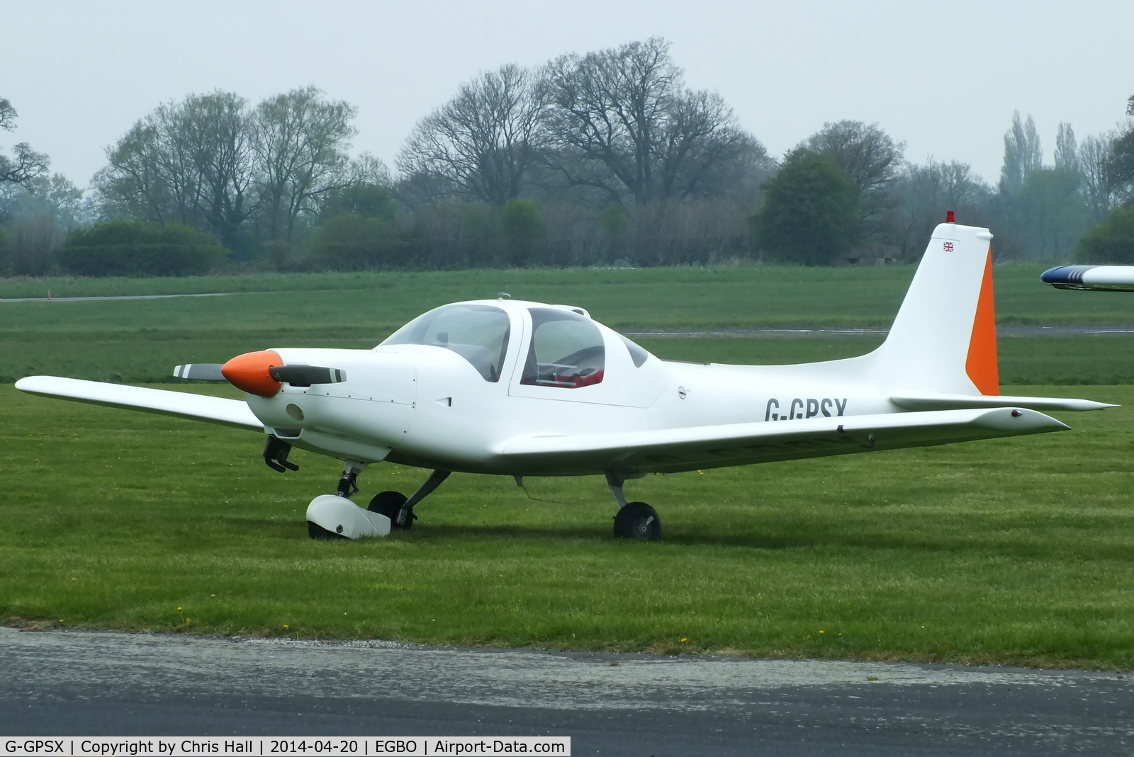 G-GPSX, 1988 Grob G-115A C/N 8040, Westbeach Aviation
