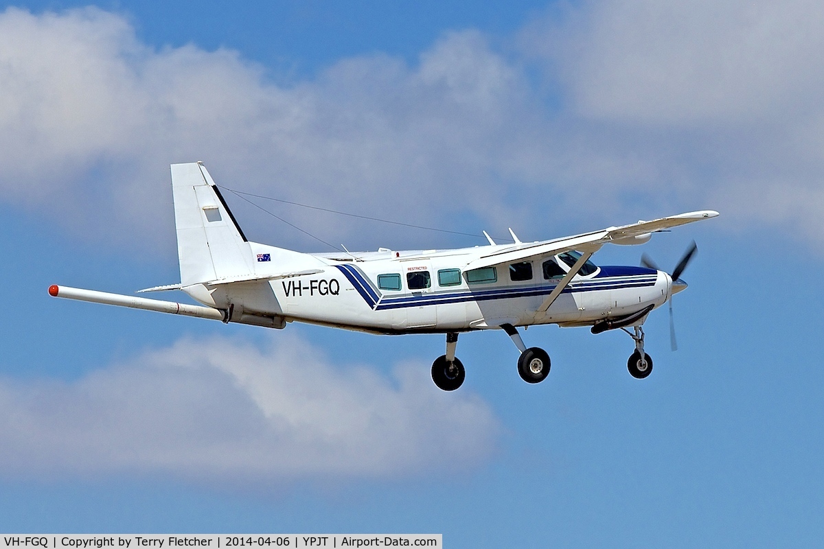 VH-FGQ, 1996 Cessna 208 Caravan 1 C/N 20800251, 1996 Cessna 208, c/n: 20800251 at Jandakot
