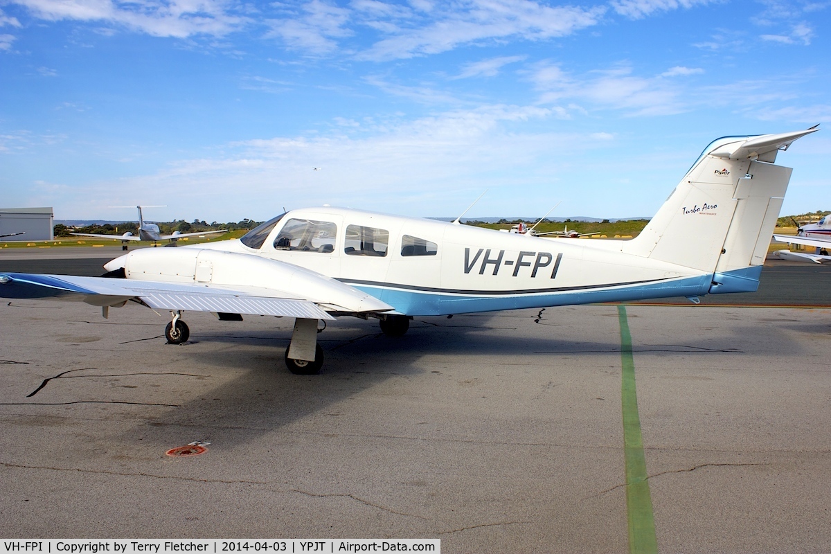 VH-FPI, 1978 Piper PA-44-180 Seminole C/N 44-7995204, 1978 Piper PA-44-180, c/n: 44-7995204 at Jandakot