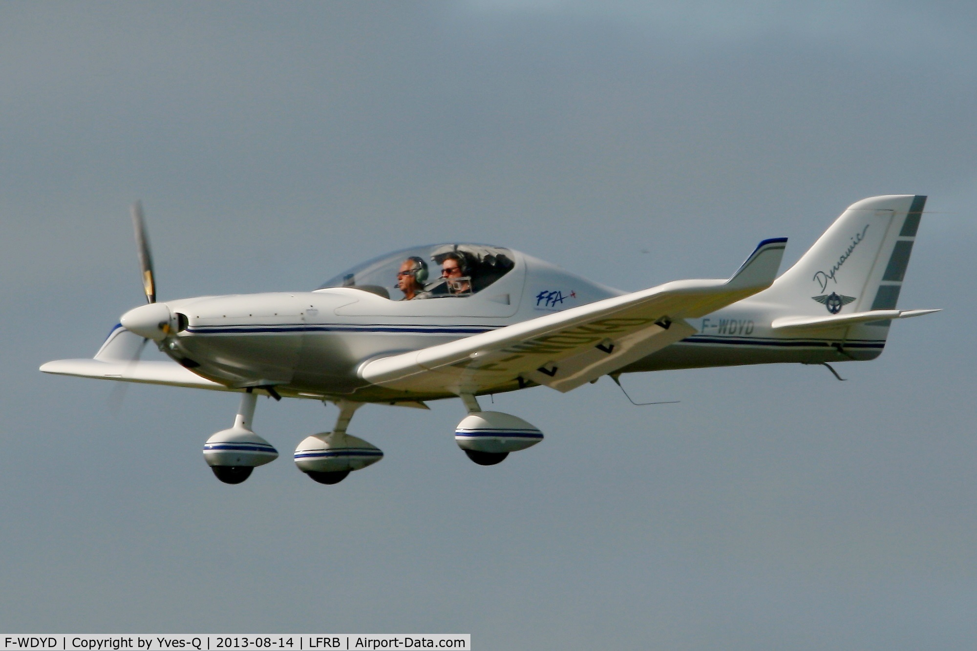 F-WDYD, 2000 Aerospool WT-9 Dynamic C/N DY377/2000, Aerospool Dynamic WT9 Dynamic, Short approach rwy 25L, Brest-Guipavas Airport (LFRB-BES)