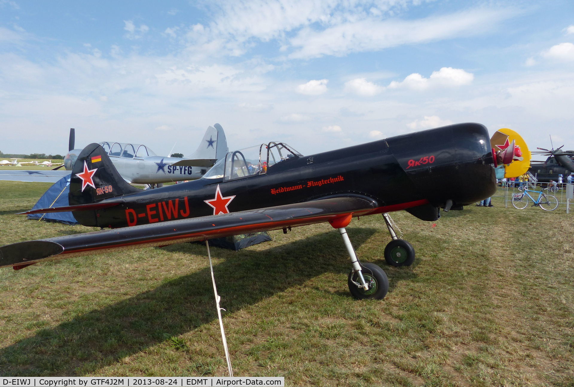 D-EIWJ, Yakovlev Yak-50 C/N 80-1704, D-EIWJ  at Tannheim 24.8.13