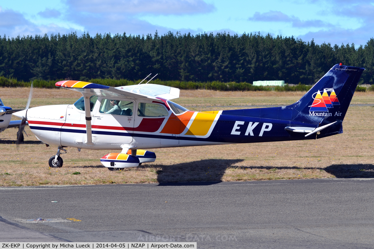 ZK-EKP, Cessna 172M C/N 17267279, At Taupo
