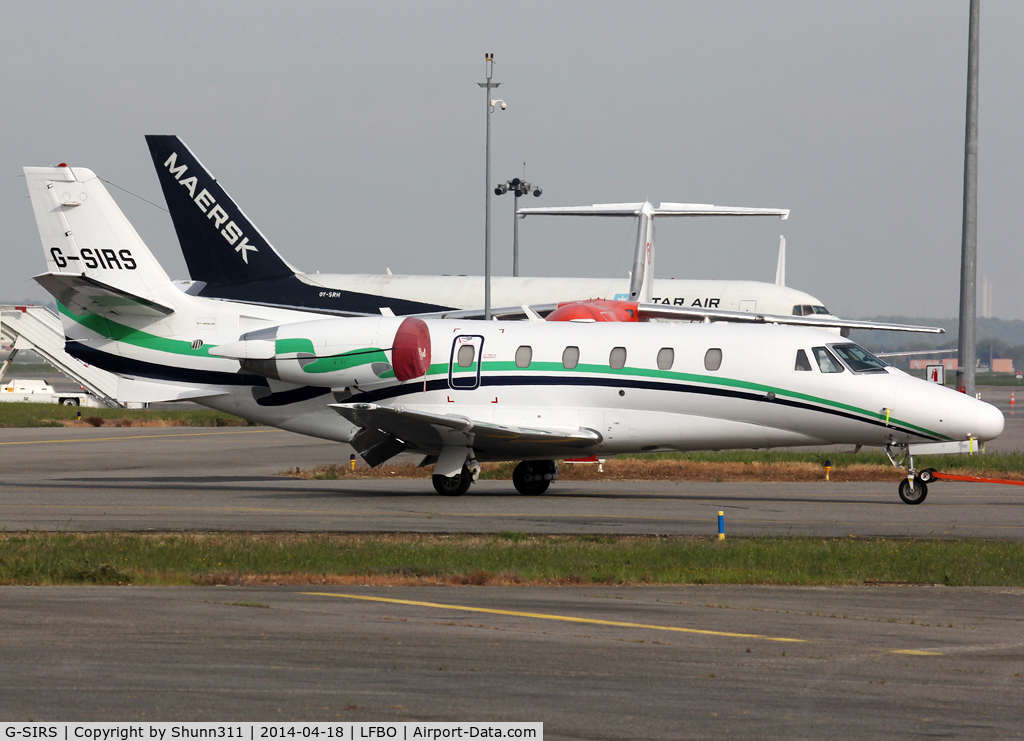 G-SIRS, 2001 Cessna 560XL Citation Excel C/N 560-5185, Trackted to the maintenance area...