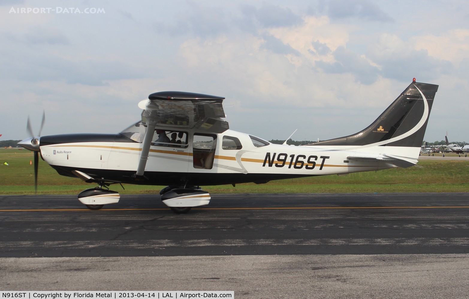 N916ST, 2000 Cessna 206 Super Skywagon Super Skywagon C/N Not found CP-2755, Cessna 206