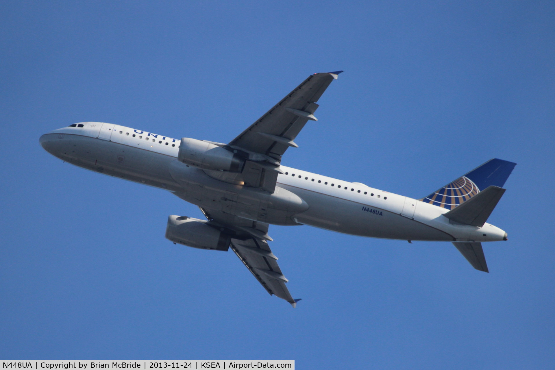N448UA, 1998 Airbus A320-232 C/N 842, United Airlines. A320-232. N448UA cn 842. Seattle Tacoma - International (SEA KSEA). Image © Brian McBride. 24 November 2013