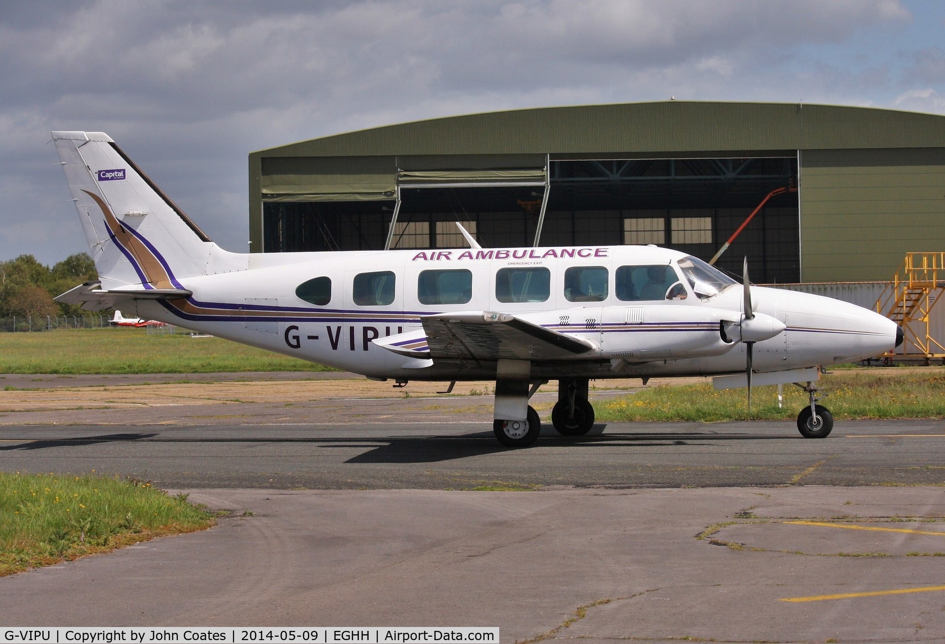 G-VIPU, 1981 Piper PA-31-350 Navajo Chieftain Chieftain C/N 31-8152115, Taxiing to depart
