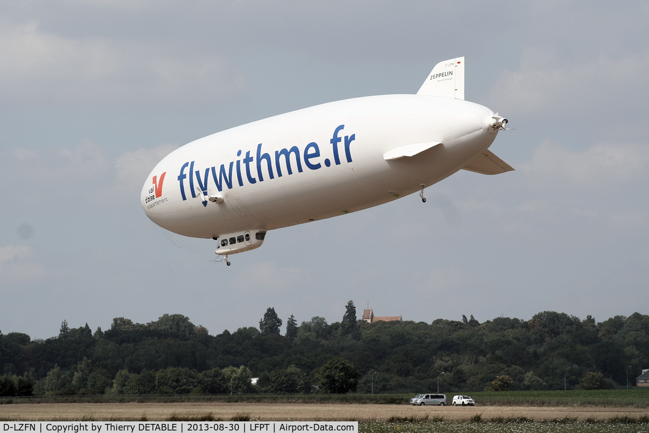 D-LZFN, 1997 Zeppelin LZ N07-100 C/N 001, AIRSHIP PARIS 2013