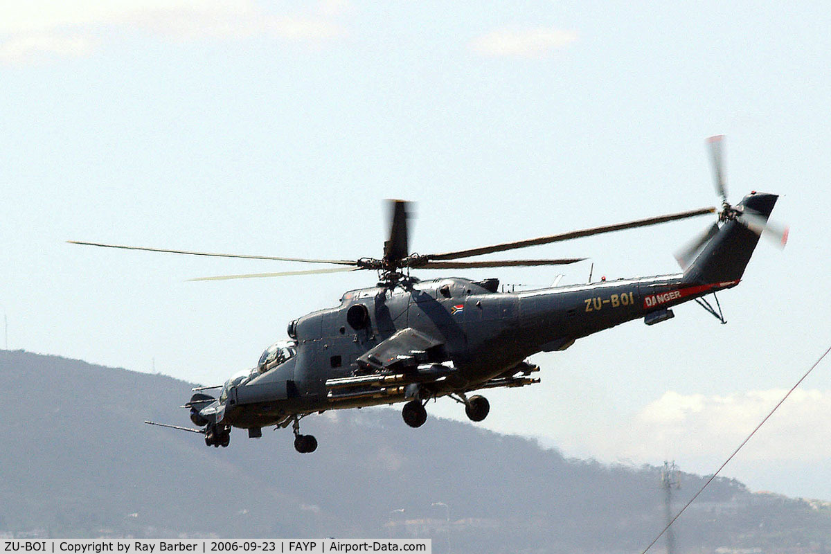 ZU-BOI, 1999 Mil Mi-24V C/N 09222, Mil Mi-24V Super Hind [09222] (Denel Industries) Ysterplaat~ZS 23/09/2006. ATE Prototype Super Hind.