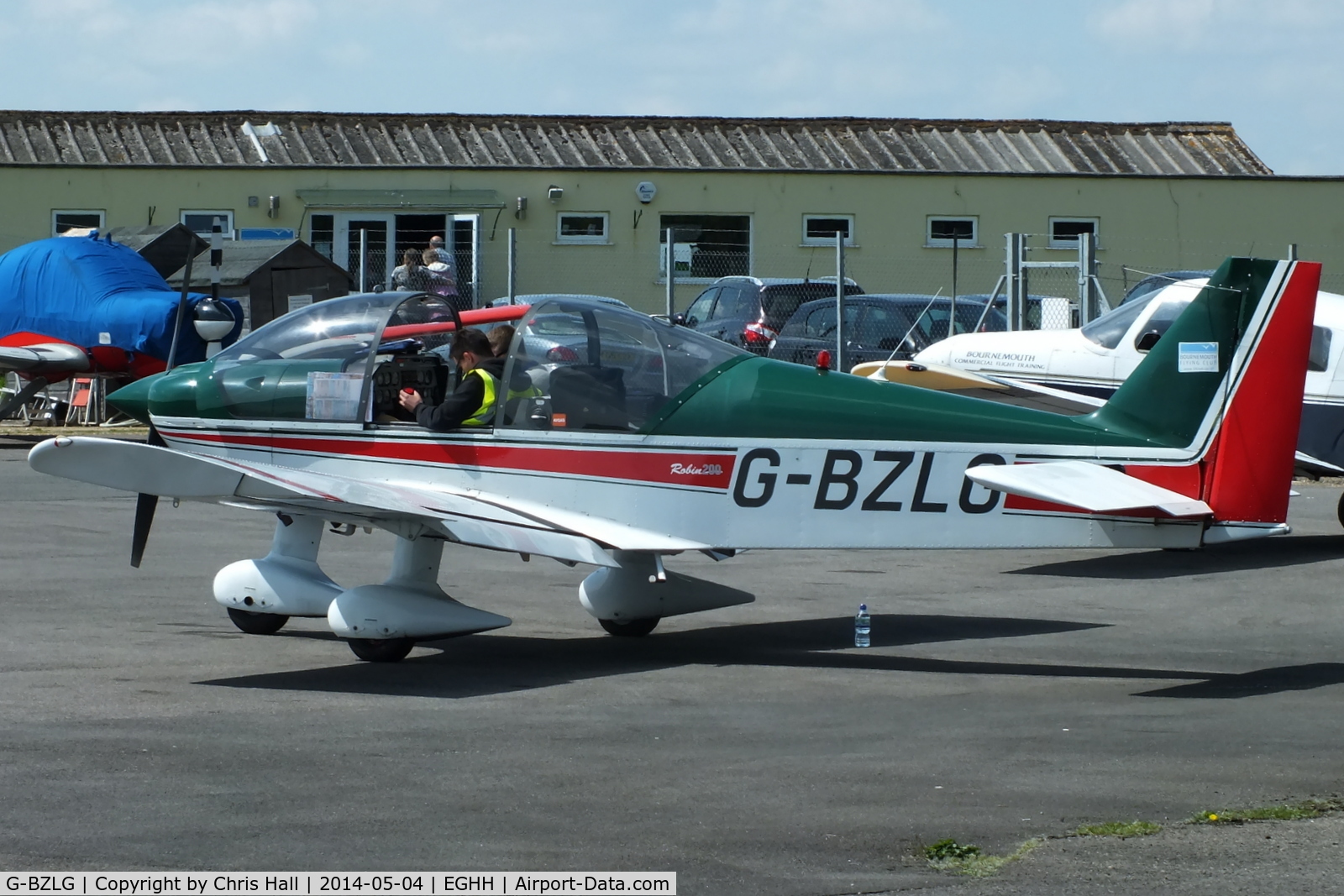 G-BZLG, 2000 Robin HR-200-120B C/N 353, Bournemouth Flying Club