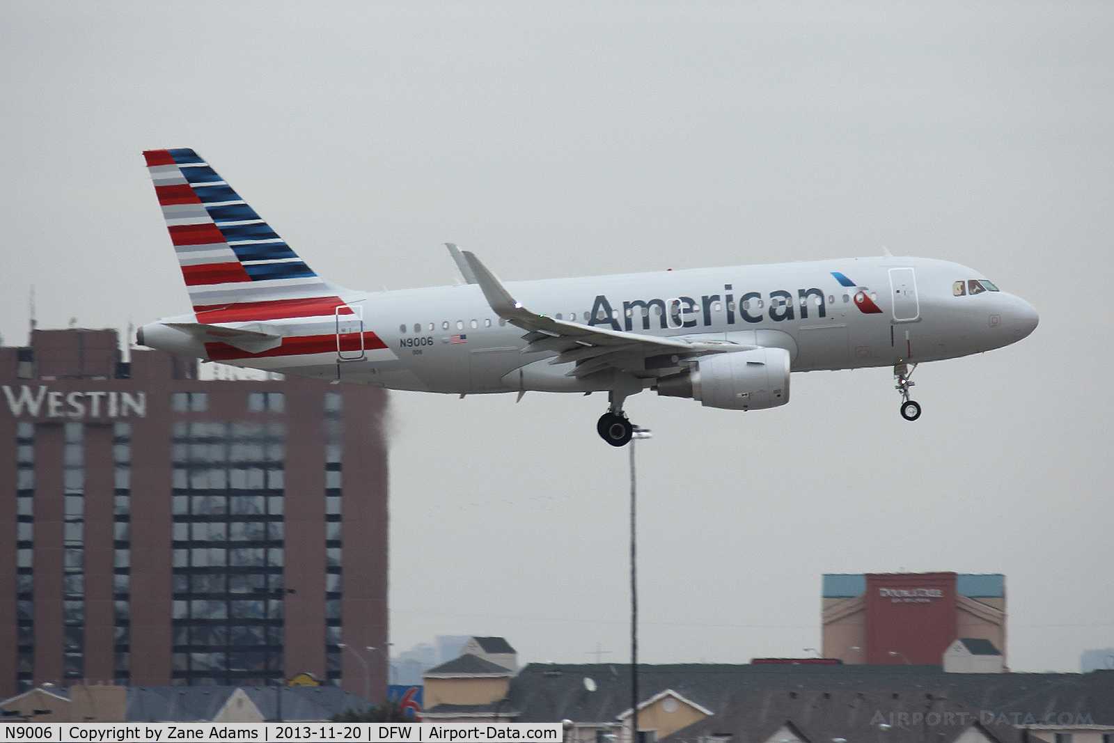N9006, 2013 Airbus A319-115 C/N 5761, American Airlines Airbus at DFW Airport