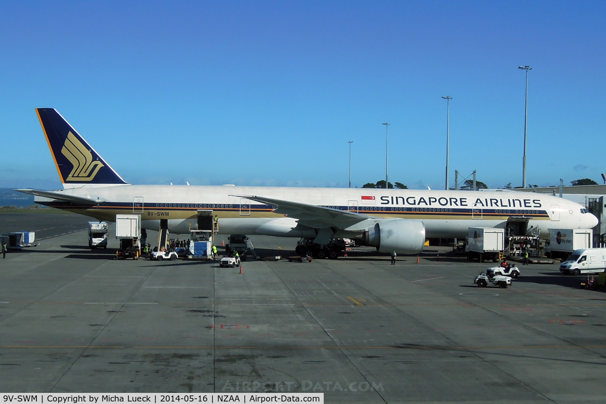 9V-SWM, 2008 Boeing 777-312/ER C/N 34578, At Auckland