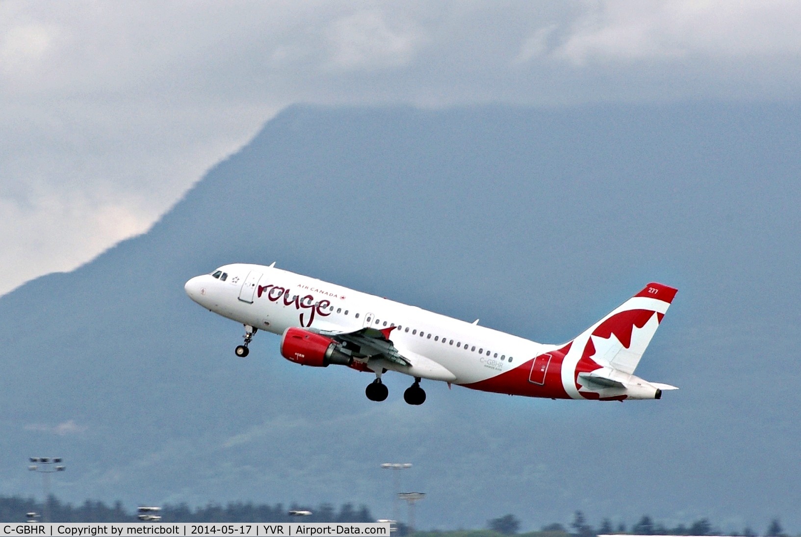 C-GBHR, 1998 Airbus A319-114 C/N 785, In Air Canada Rouge service