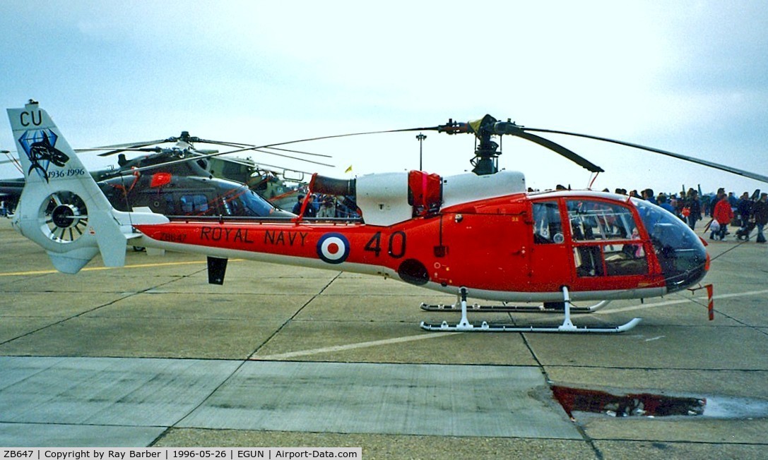 ZB647, 1982 Westland SA-341C Gazelle HT2 C/N 1924, ZB647   Aerospatiale SA.341C Gazelle HT.2 [1924] (Royal Navy) RAF Mildenhall~G 26/05/1996