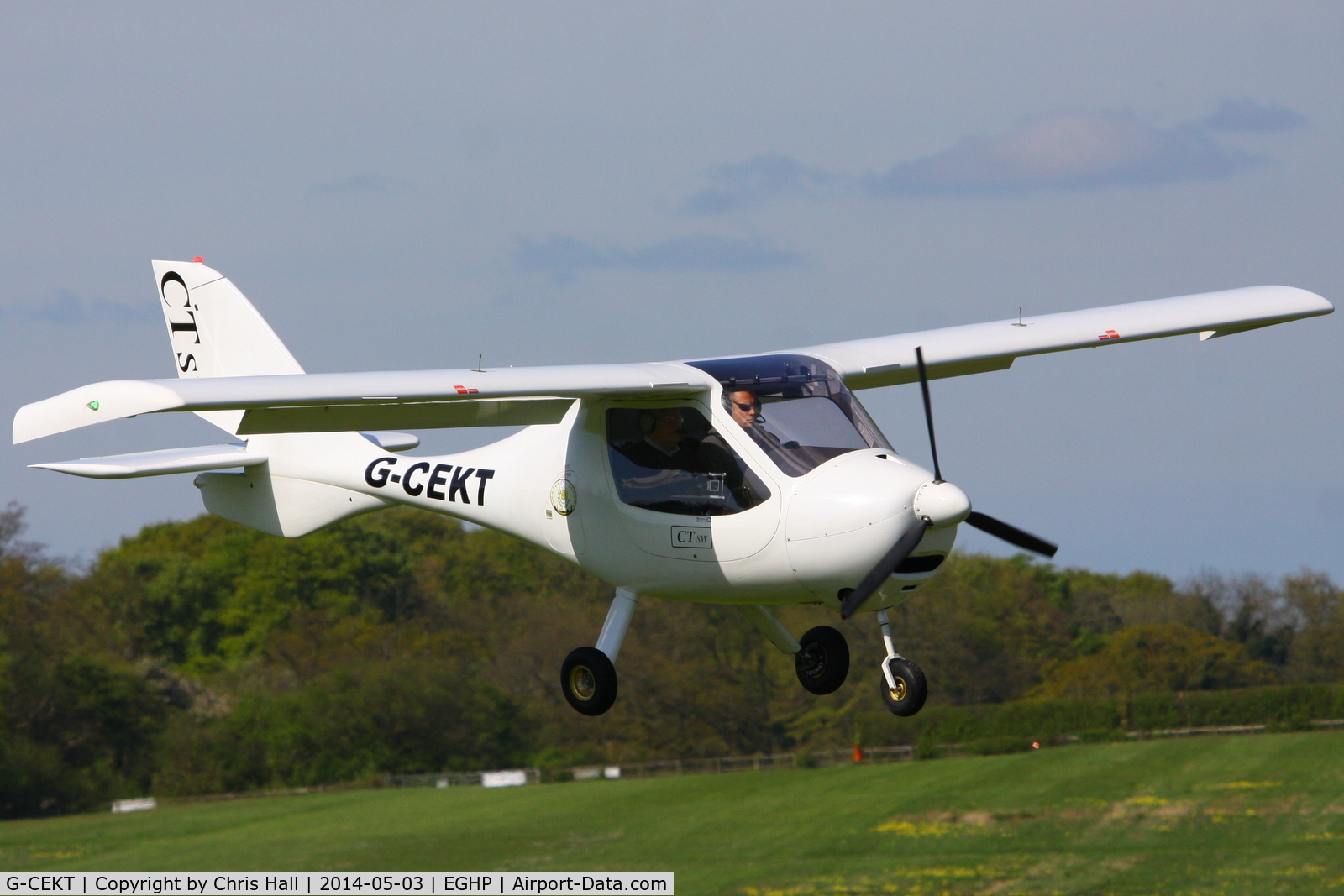 G-CEKT, 2007 Flight Design CTSW C/N 8272, at the 2014 Microlight Trade Fair, Popham