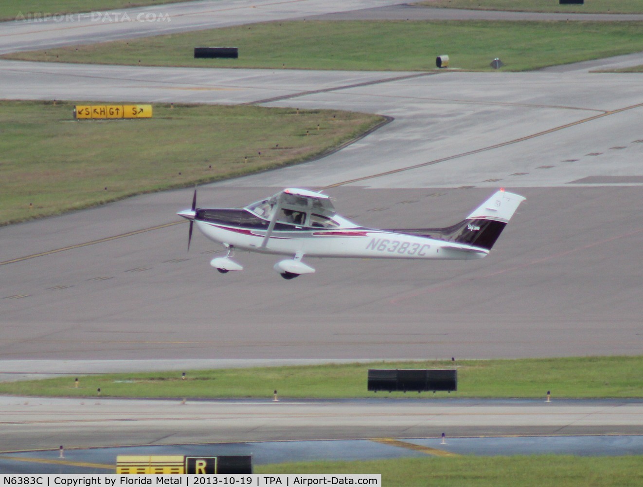 N6383C, 2004 Cessna 182T Skylane C/N 18281405, Cessna 182T