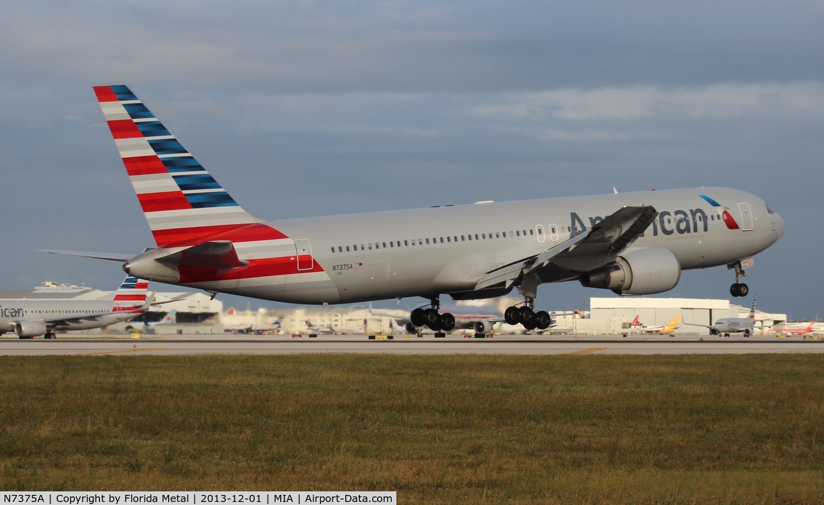 N7375A, 1992 Boeing 767-323 C/N 25202, American 767-300