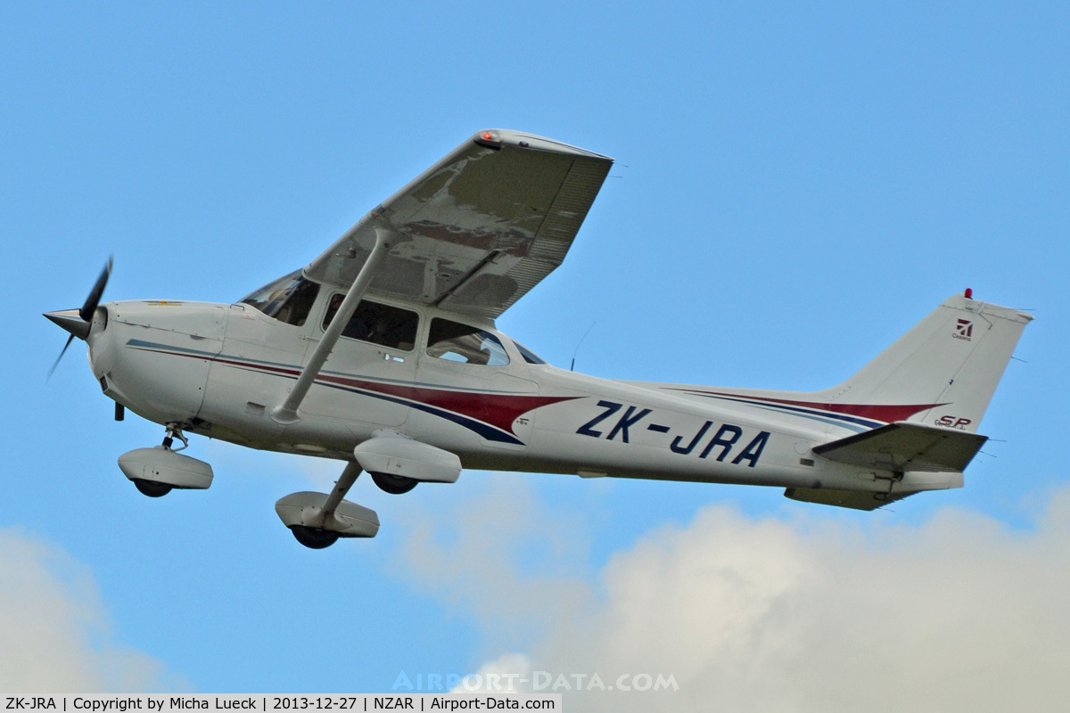 ZK-JRA, Cessna 172S C/N 172S9767, At Ardmore
