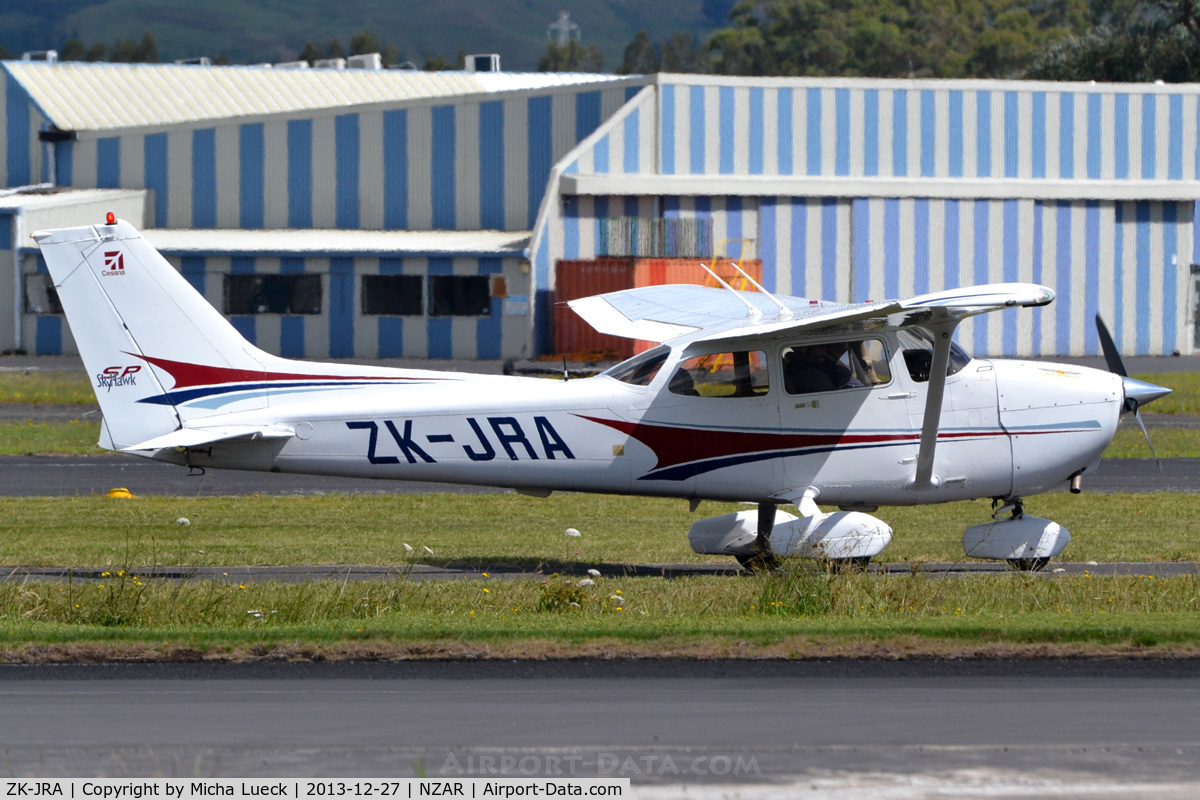 ZK-JRA, Cessna 172S C/N 172S9767, At Ardmore