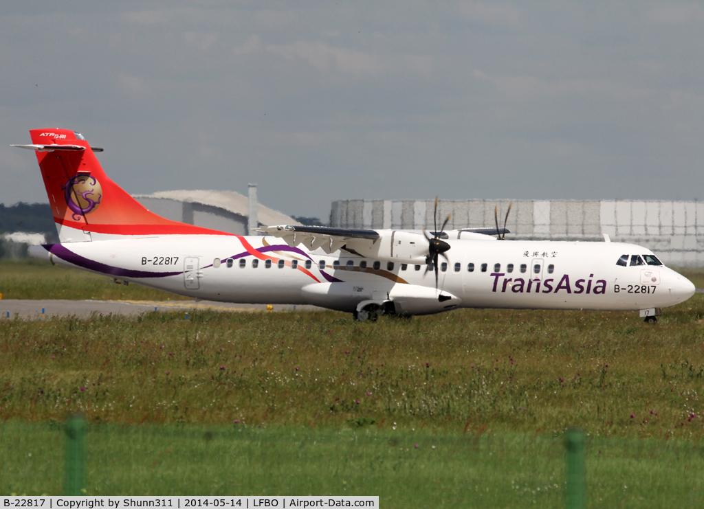 B-22817, 2014 ATR 72-600 C/N 1145, Delivery day...