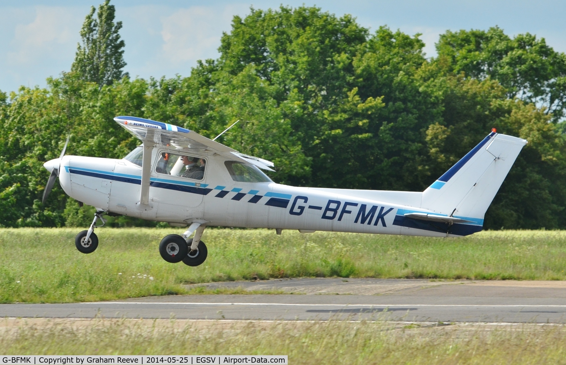 G-BFMK, 1978 Reims FA152 Aerobat C/N 0344, Just taken off.