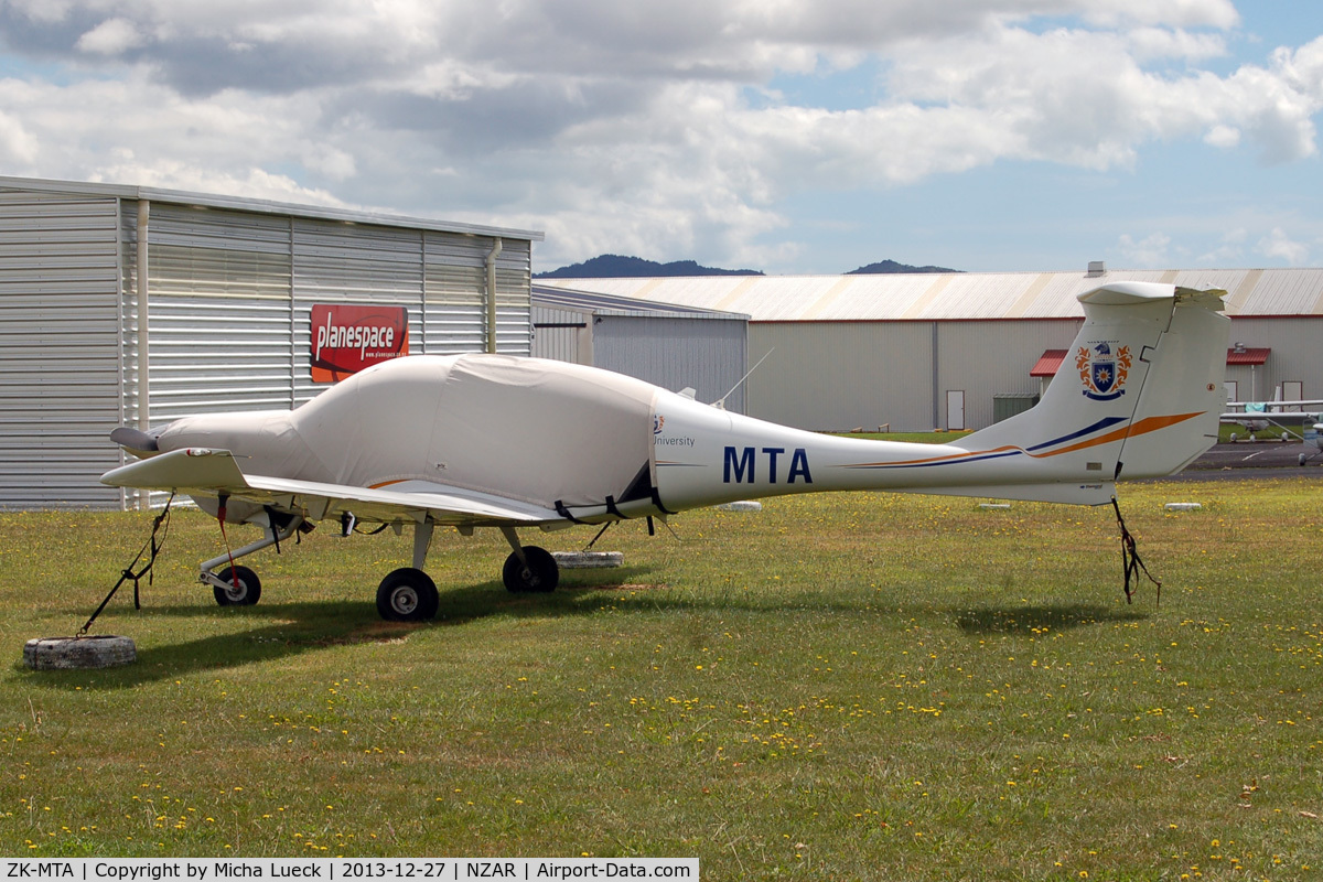 ZK-MTA, 2008 Diamond DA-40 Diamond Star C/N 40.934, At Ardmore