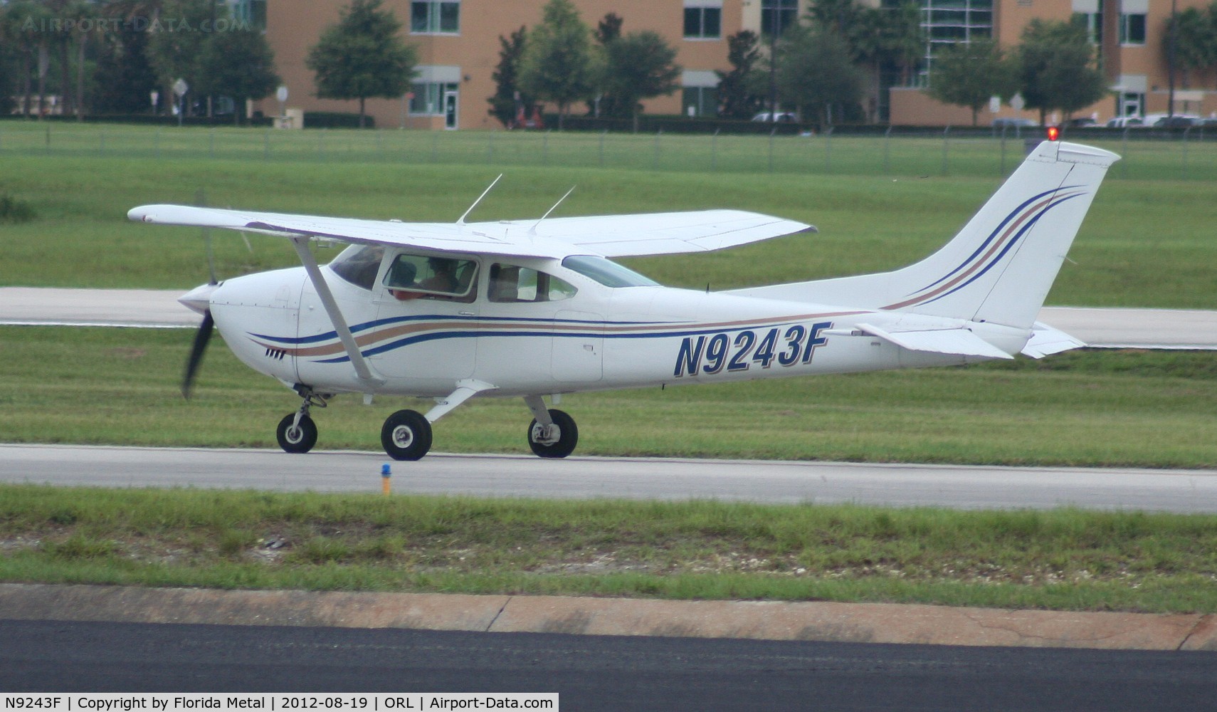 N9243F, Cessna 182P Skylane C/N 18261925, Cessna 182P