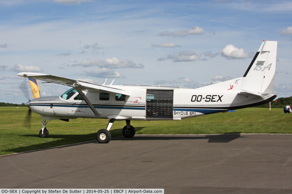 OO-SEX, 1999 Cessna 208B Grand Caravan C/N 208B0773, Cerfontaine apron.