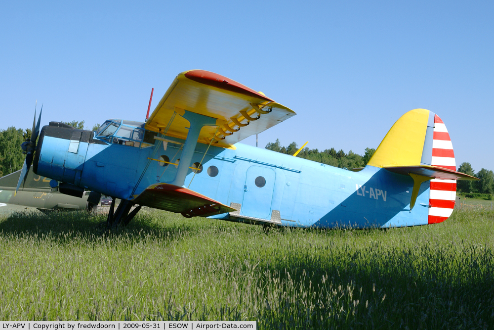 LY-APV, Antonov An-2TP C/N 1G233-23, Vasteras Aeromuseum