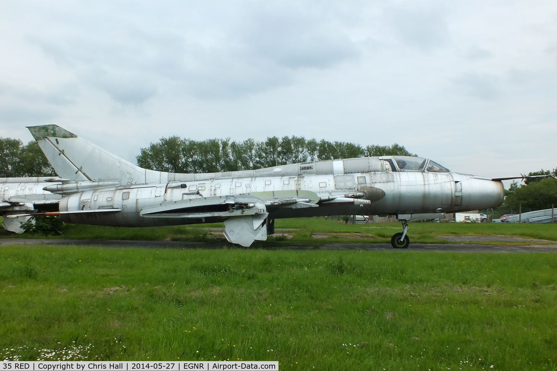 35 RED, Sukhoi Su-17M C/N 25102, stored at Hawarden since 1993