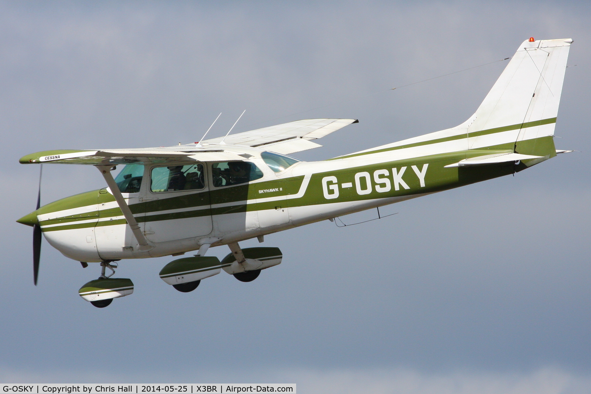 G-OSKY, 1976 Cessna 172M C/N 172-67389, visitor at the Cold War Jets Open Day 2014