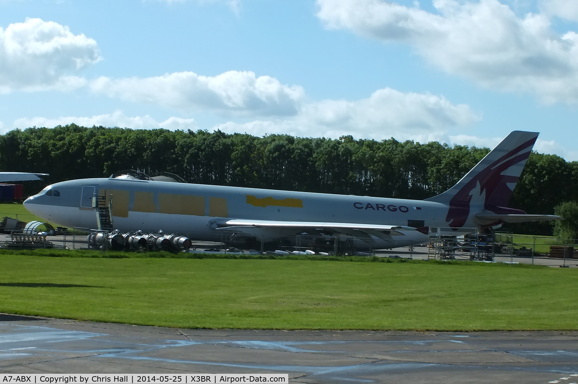 A7-ABX, 1990 Airbus A300B4-622R C/N 554, inthe srapping area at Bruntingthorpe