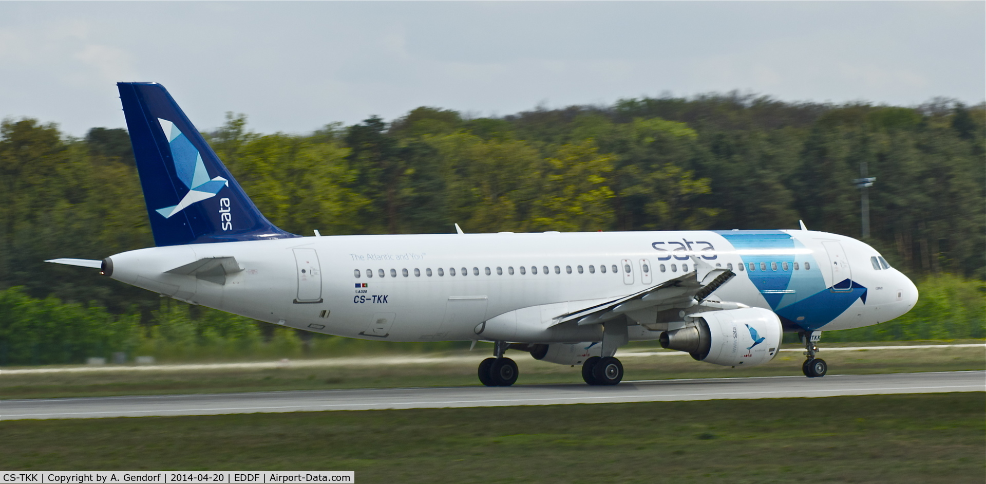 CS-TKK, 2005 Airbus A320-214 C/N 2390, SATA, is here departing on RWY 18 at Frankfurt Rhein/Main Int'l(EDDF)