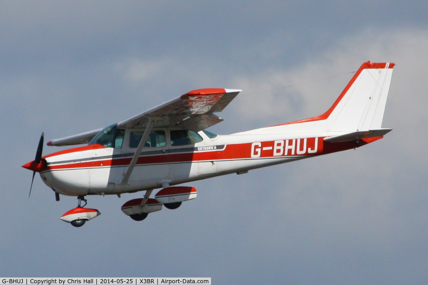 G-BHUJ, 1979 Cessna 172N Skyhawk II C/N 172-71932, visitor at the Cold War Jets Open Day 2014