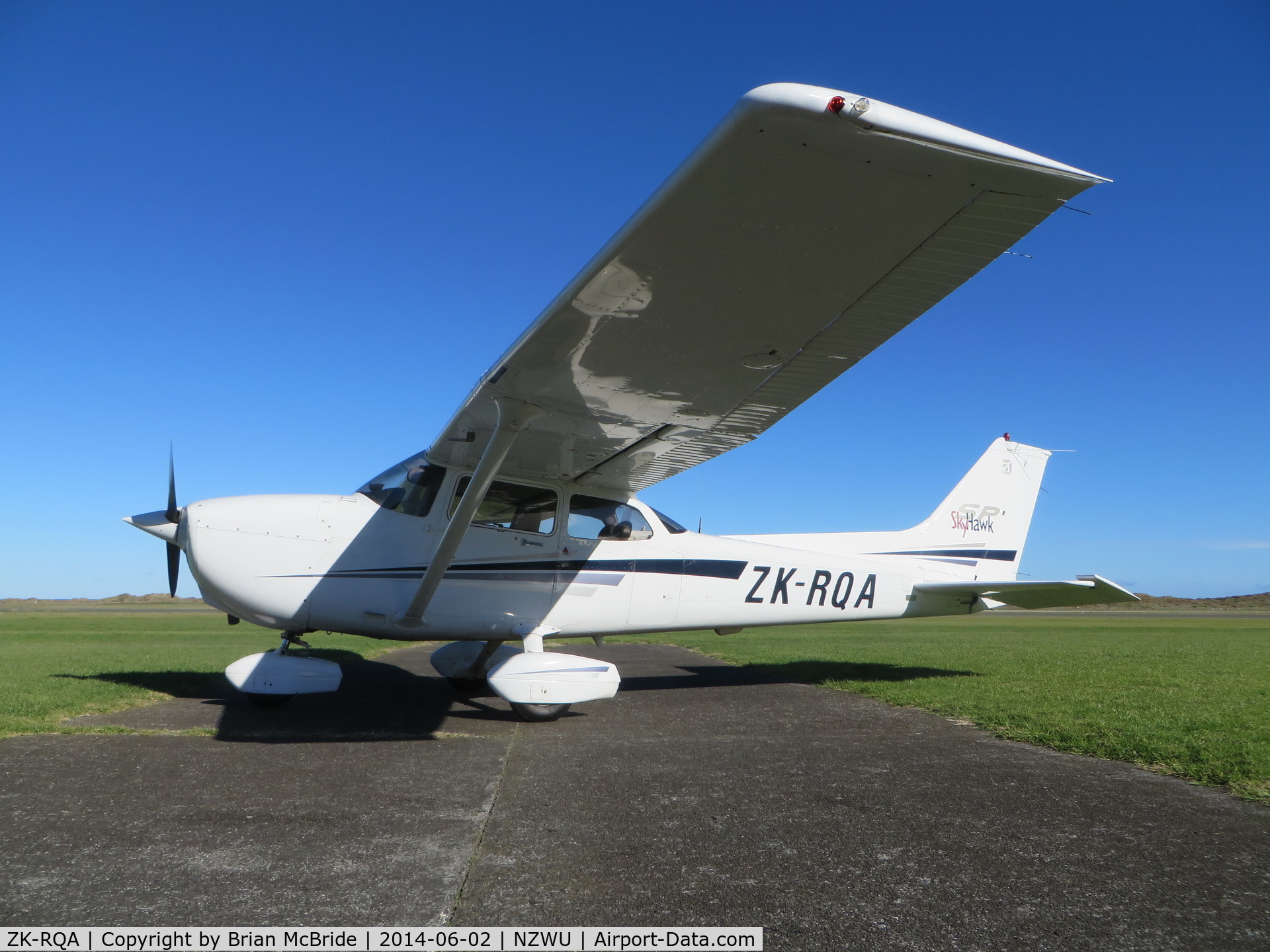 ZK-RQA, 2002 Cessna 172S C/N 172S9035, Cessna 172S Skyhawk. ZK-RQA cn 172S9035. Wanganui (WAG NZWU). Image © Brian McBride. 02 June 2014