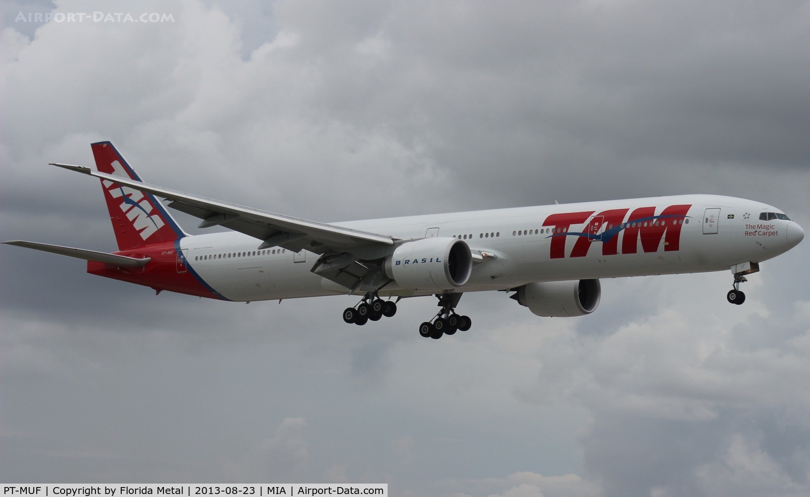 PT-MUF, 2012 Boeing 777-32W/ER C/N 38887, TAM 777-300