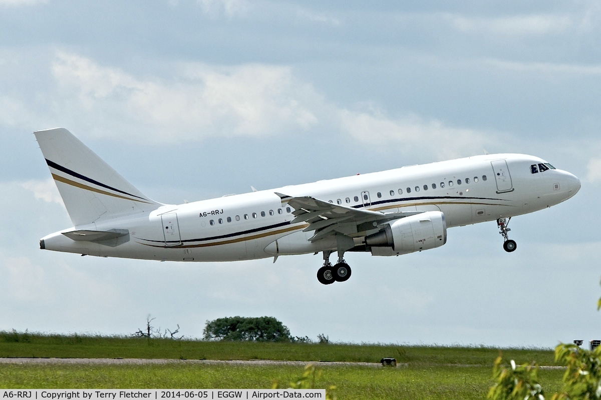 A6-RRJ, 2012 Airbus ACJ319 (A319-115/CJ) C/N 5277, Rotana Jet Aviation's 2012 Airbus A319-115XCJ, c/n: 5277 climbs out of Luton bound for New York