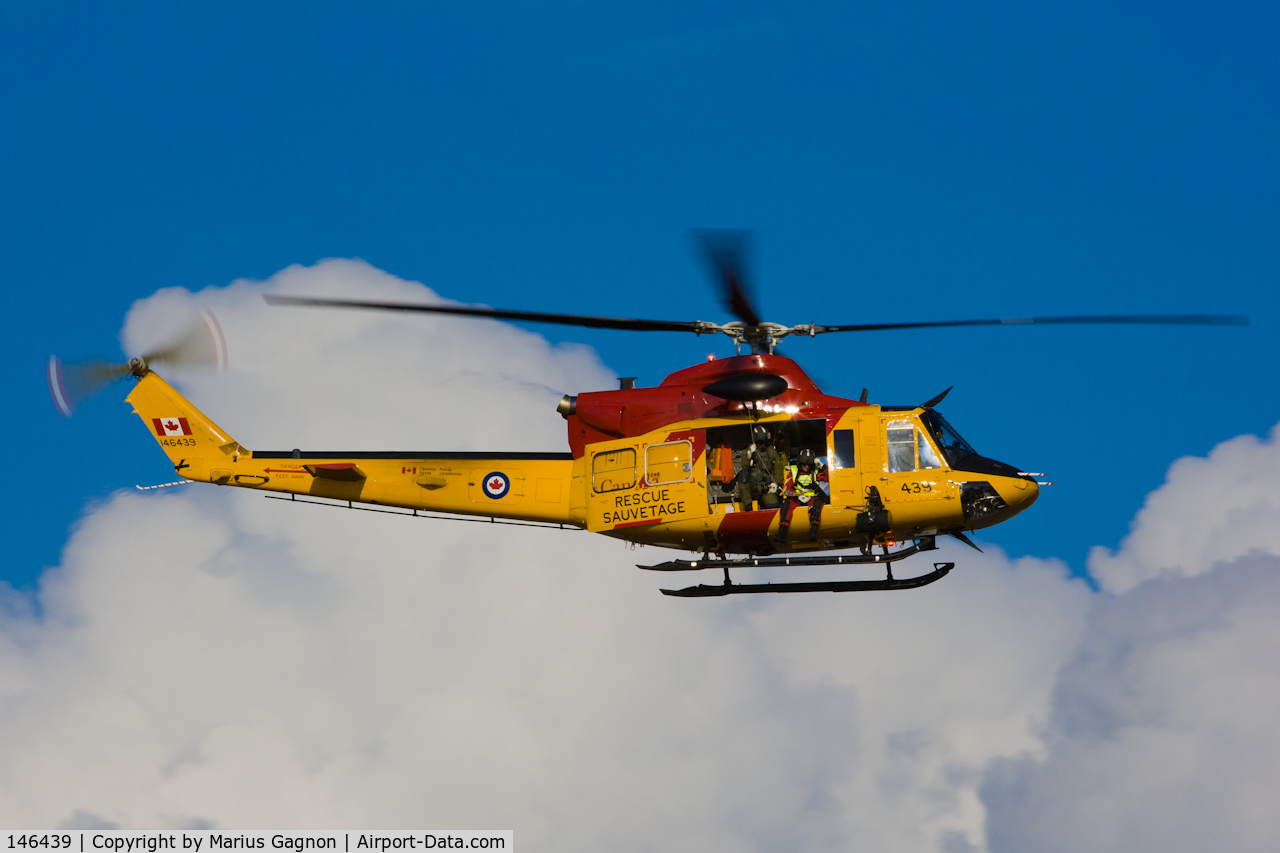 146439, Bell CH-146 Griffon C/N 46439, Rescue exercise over St. Lawrence river in Quebec City.