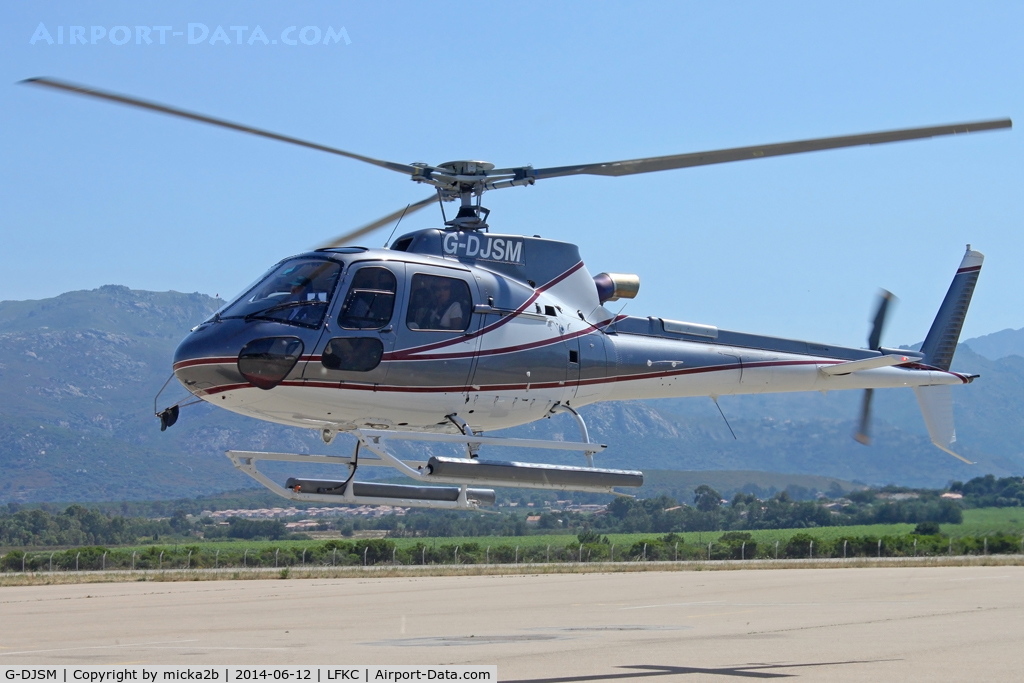 G-DJSM, 2013 Eurocopter AS-350B-3 Ecureuil Ecureuil C/N 7737, Landing