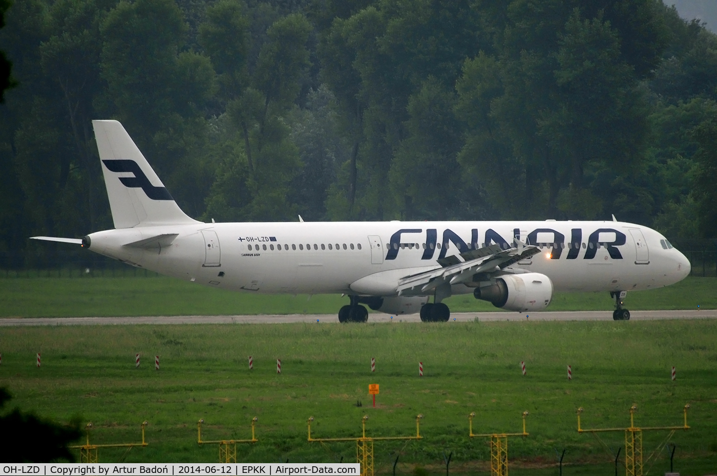 OH-LZD, 2000 Airbus A321-211 C/N 1241, Finnair