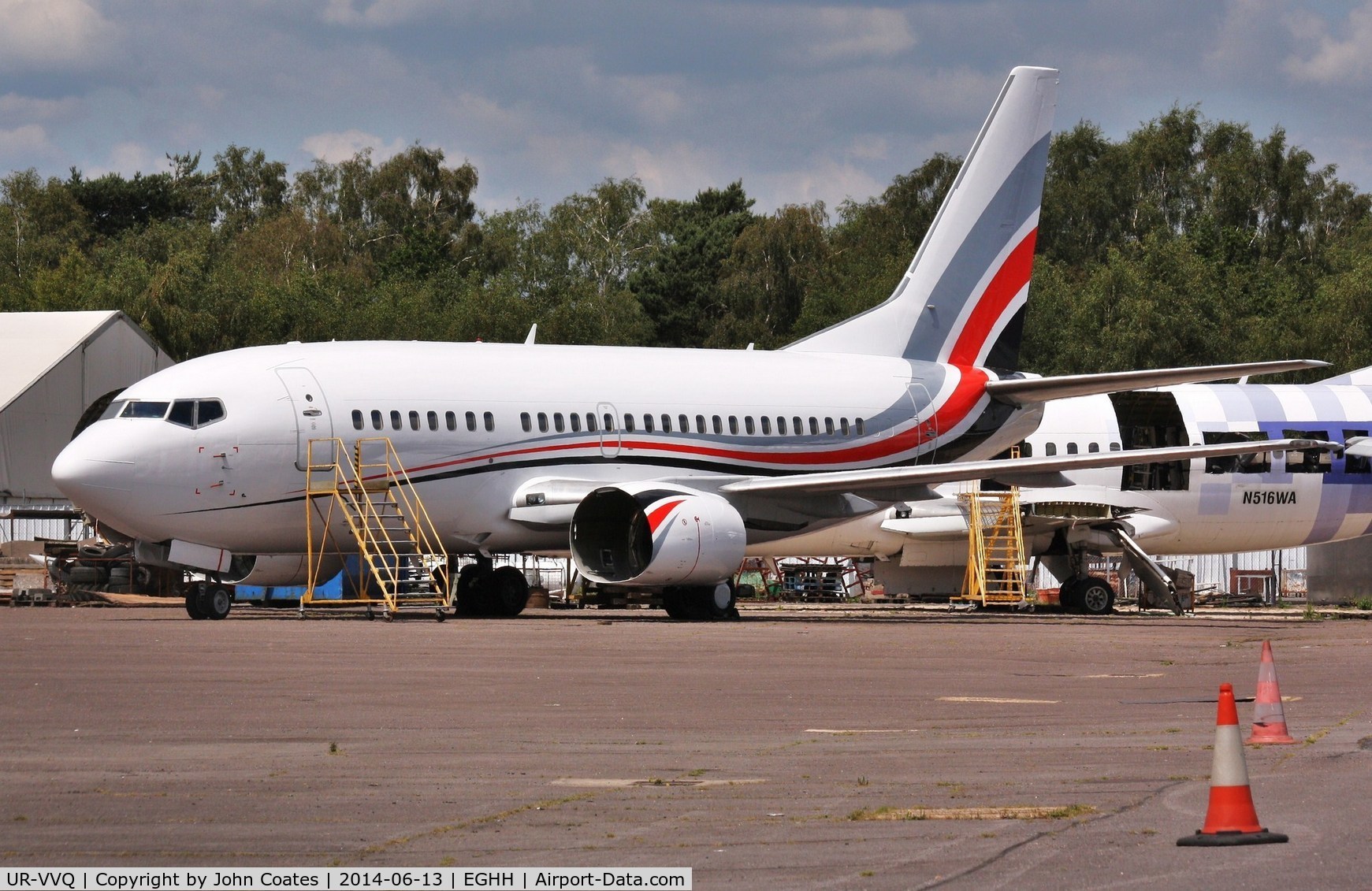 UR-VVQ, 1998 Boeing 737-5L9 C/N 29235, Just repainted - and actually currently un-registered